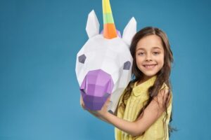 Einhorn Basteln Aus Klopapierrollen Anleitung – Kreative Bastelanleitung für ein Einhorn aus Klopapierrollen