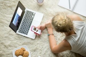 Wo läuft Das große Promi-Büßen? Auf welchem Sender und Streamingdienst die Sendung verfügbar ist